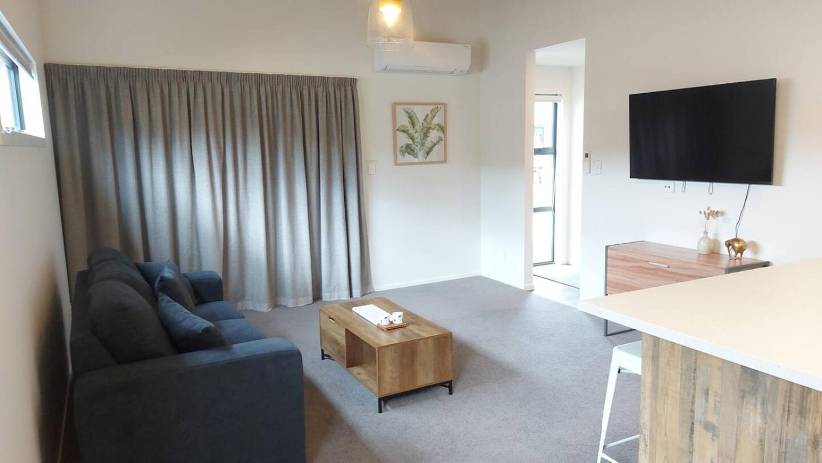 Sleek Suite By The Sand 1-Bedroom ダニーデン エクステリア 写真